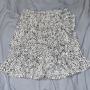 black&white wrap skirt